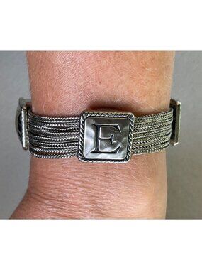 GANZ Monogram Bracelet Block Initial E Hammered Silver-tone Chain